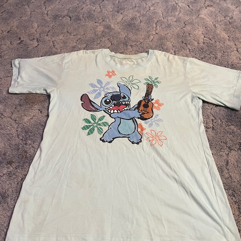 Stitch t shirt
